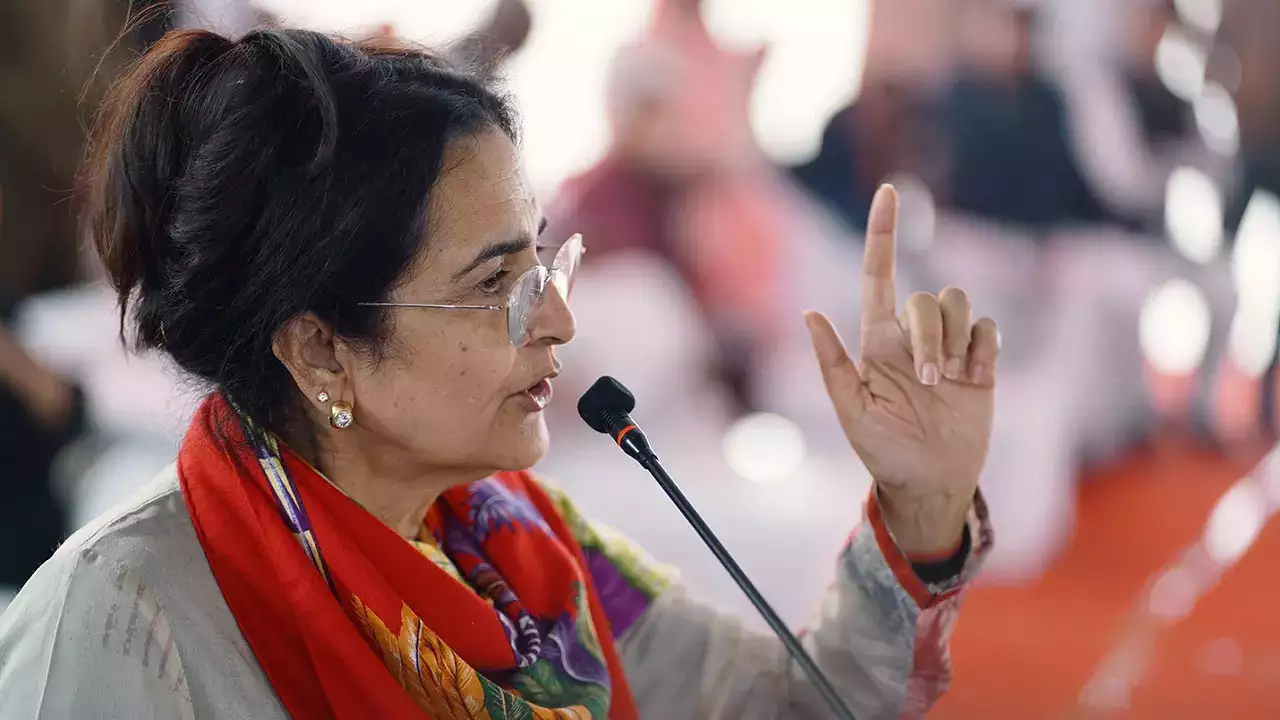 इस्तीफे से मचा बवाल कांग्रेस में बवाल, किरण चौधरी और श्रुति होंगे भाजपा में शामिल