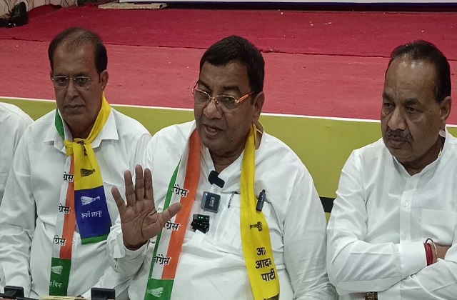 दो पदाघिकारियों के निलंबन से लगे प्रदेशाध्यक्ष डॉ. सुशील गुप्ता पर गंभीर आरोप, पार्टी में बढ़ा आपसी मनमुटाव